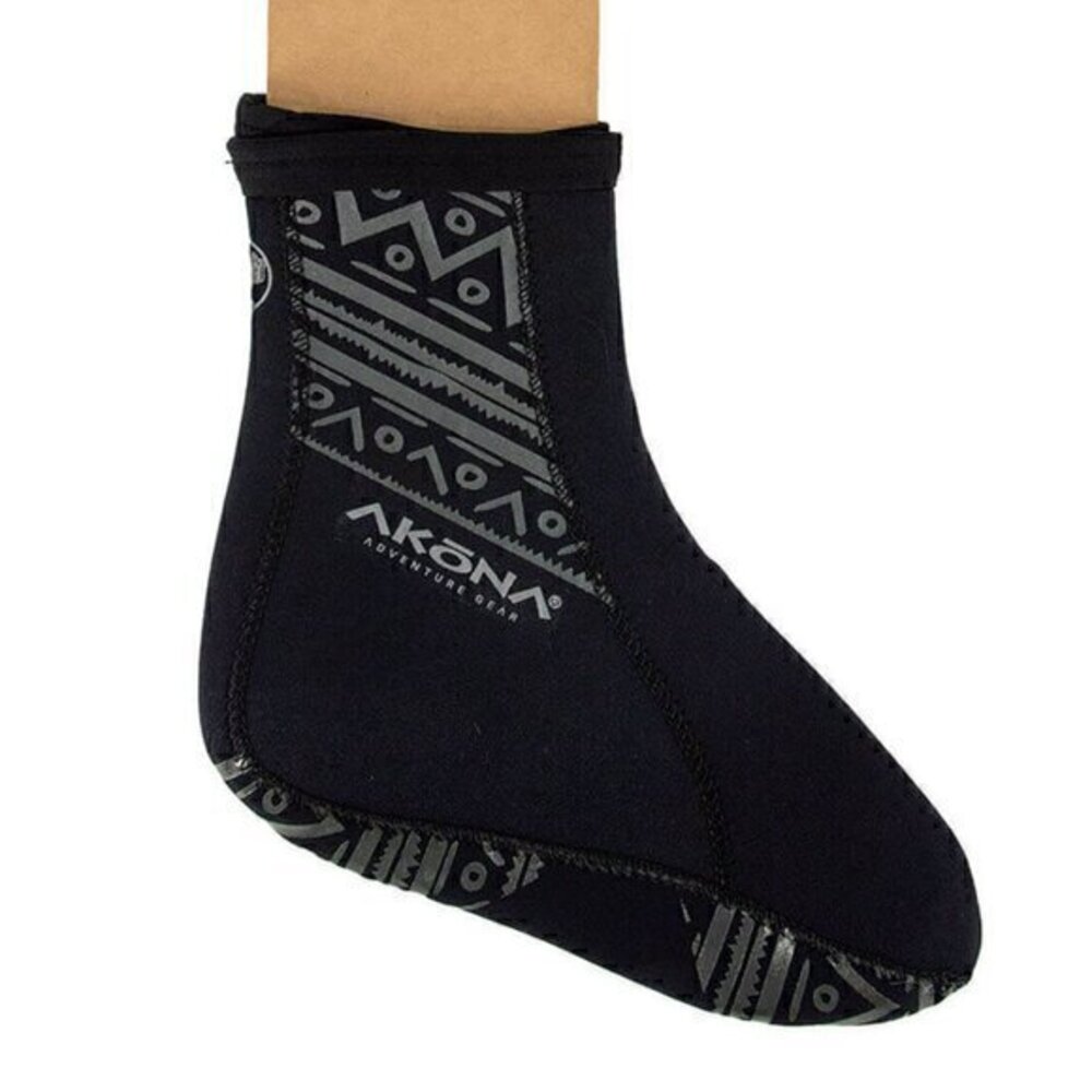 AKONA 2mm High Top Neoprene Snorkeling Dive Wetsuit Socks Traction Pad Black